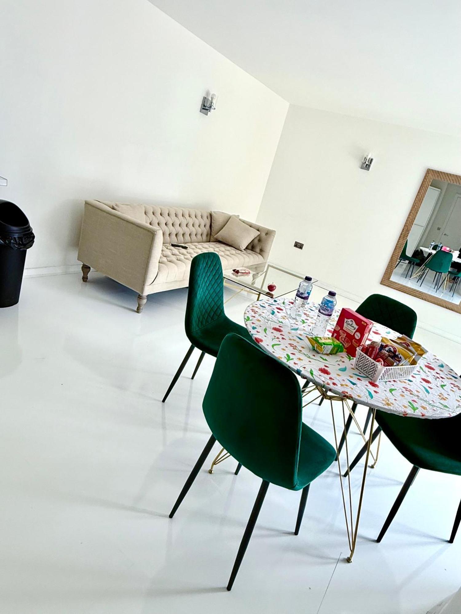 Leeds Train Station City Centre Villa Style Flat Exterior photo